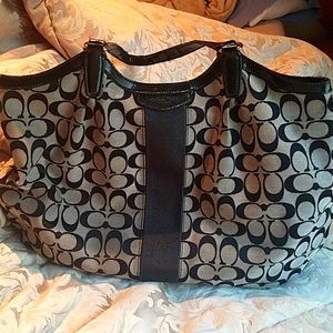 Authentic Coach tote